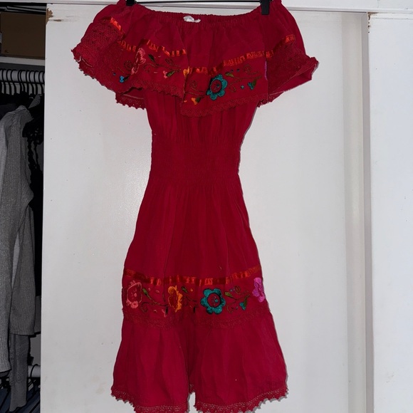Traditional Hispanic Style Red Off-Shoulder Dress with Floral Print - Picture 1 of 5